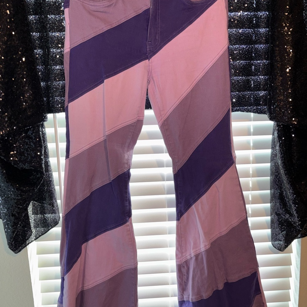 Fashion Nova Out Of Control Patchwork Flare Jeans - Purple/combo Women’s Size 9 - Picture 6 of 9